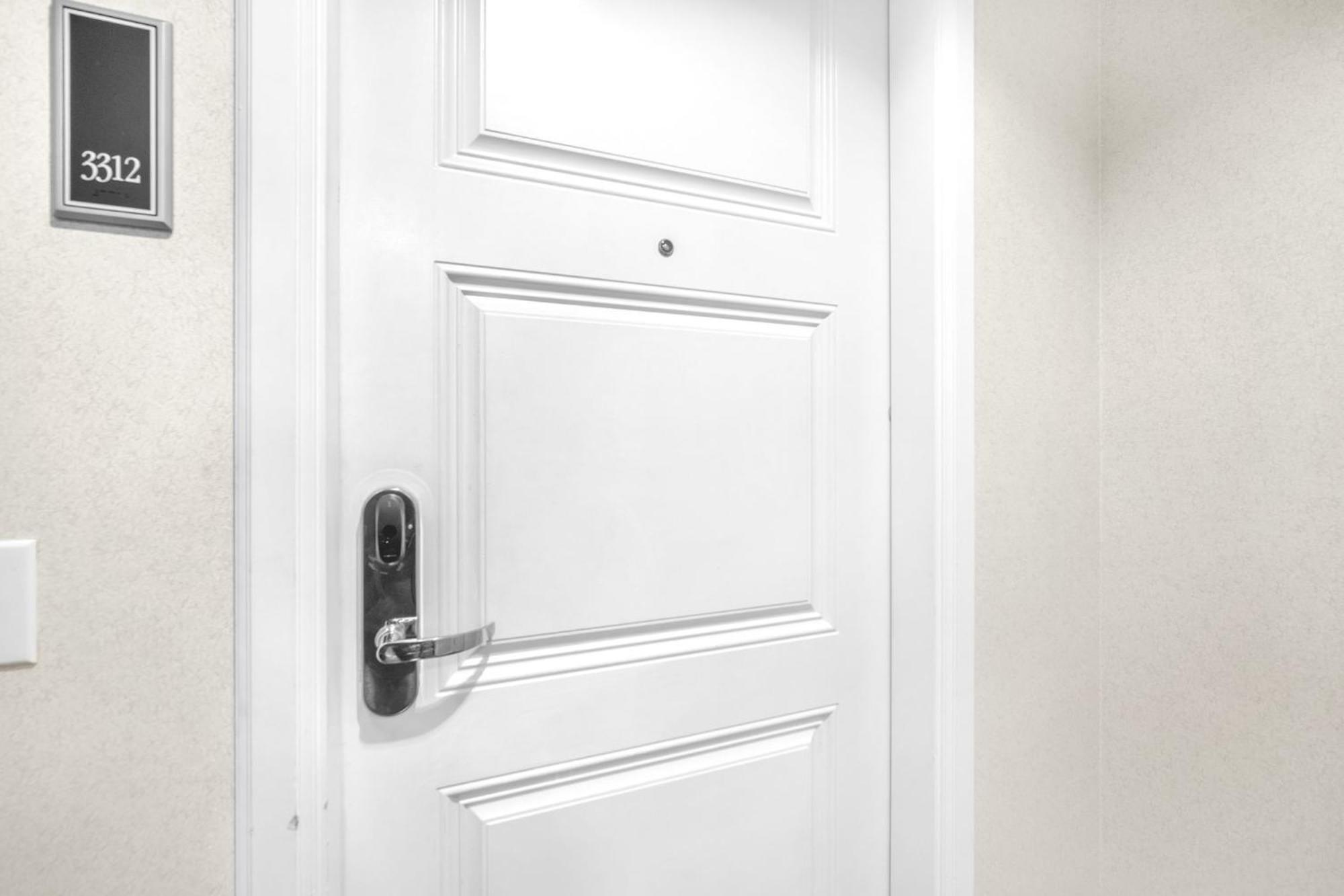 2 Bedroom Or King Studio Suites Four Seasons Hotel Miami Free Wi-Fi & Free Parking 외부 사진