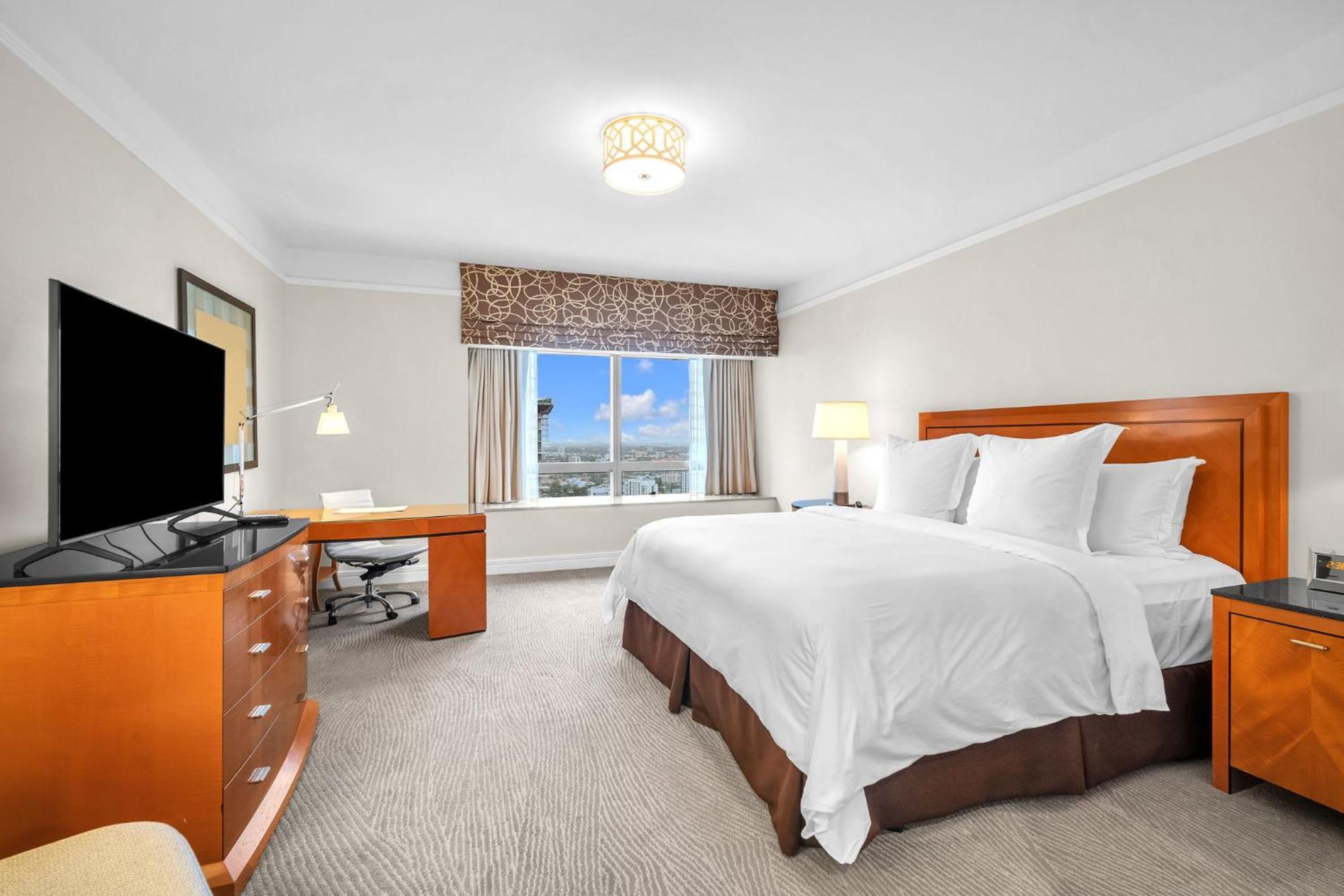 2 Bedroom Or King Studio Suites Four Seasons Hotel Miami Free Wi-Fi & Free Parking 외부 사진
