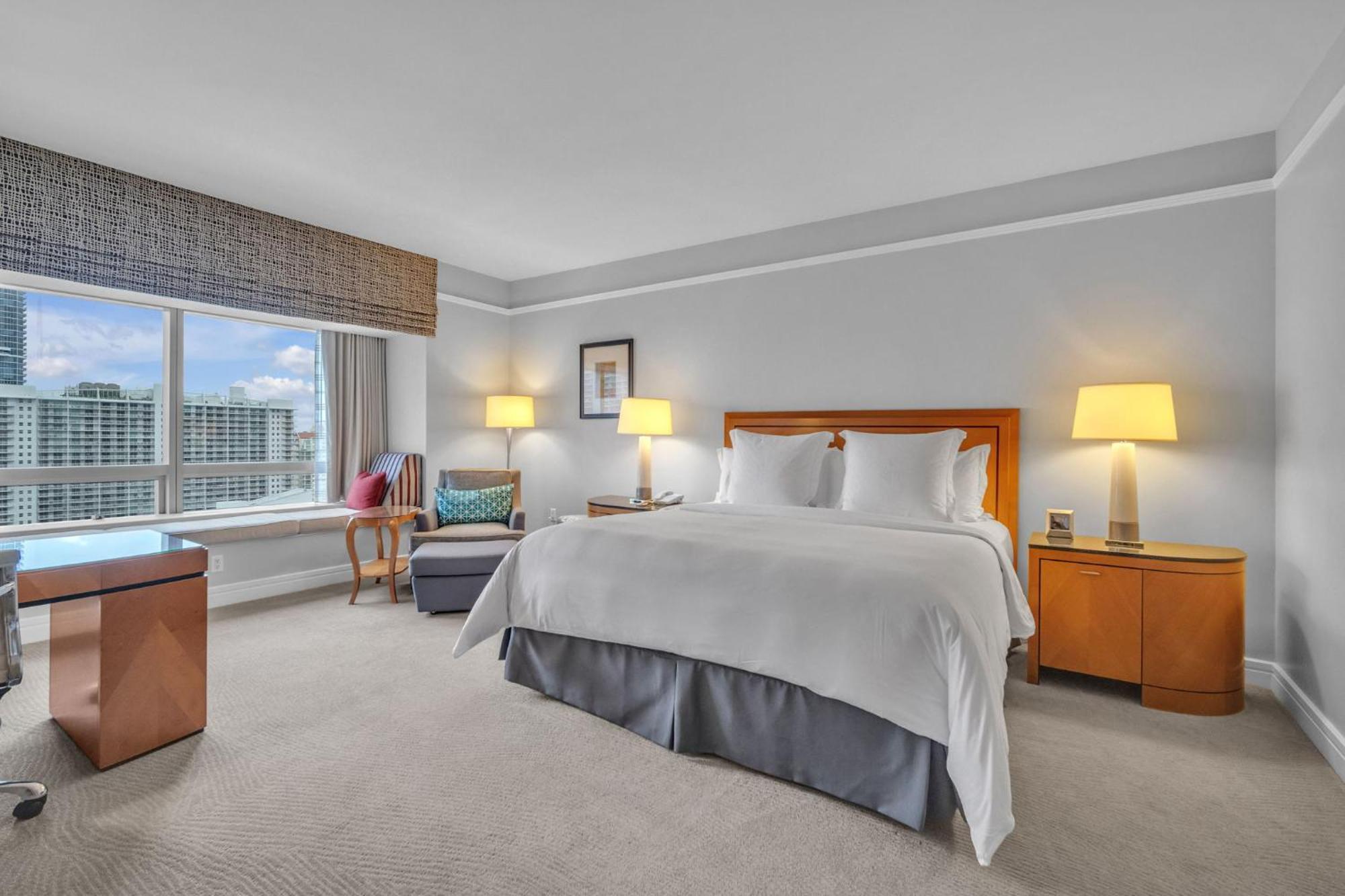 2 Bedroom Or King Studio Suites Four Seasons Hotel Miami Free Wi-Fi & Free Parking 객실 사진