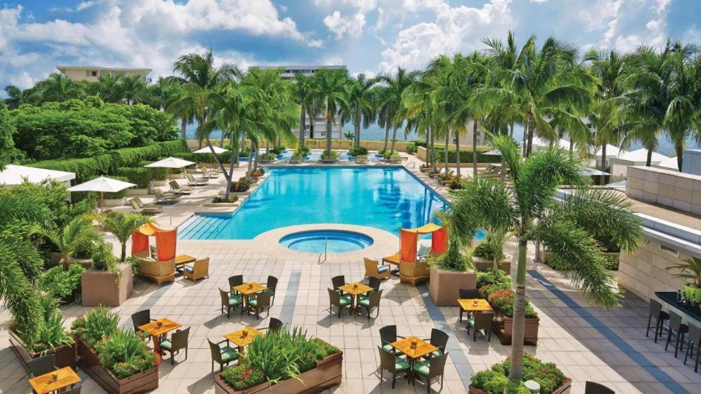 2 Bedroom Or King Studio Suites Four Seasons Hotel Miami Free Wi-Fi & Free Parking 외부 사진